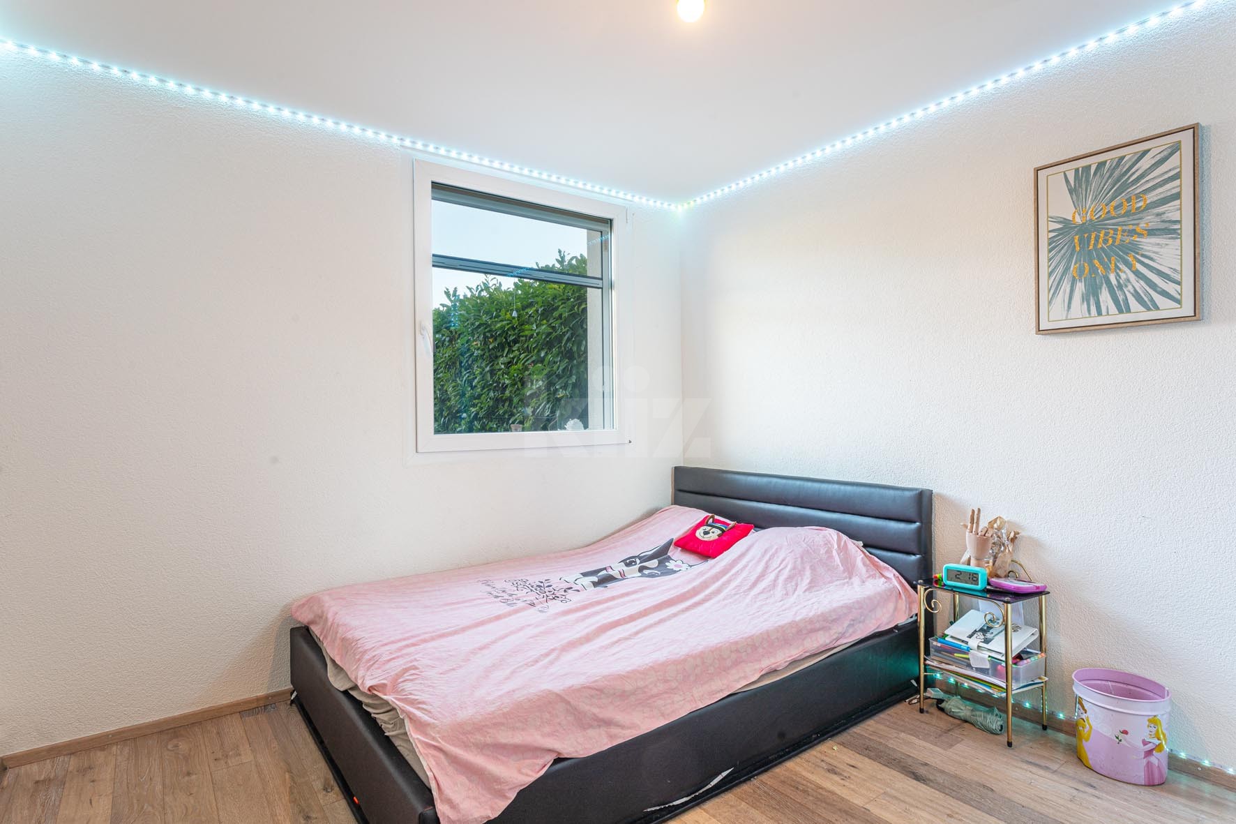 Bel appartement récent avec terrasses et grand jardin - 9