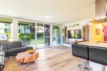 Bel appartement récent avec terrasses et grand jardin
