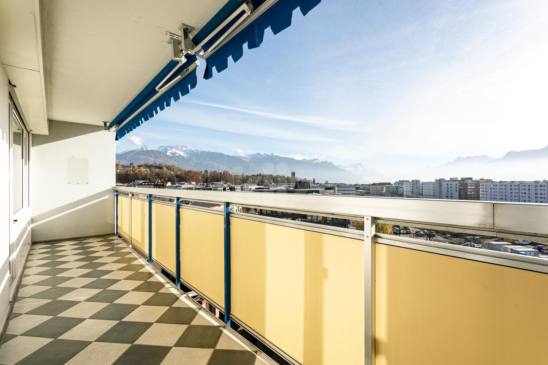Bel appartement avec balcons et vue sur les montagnes - 4