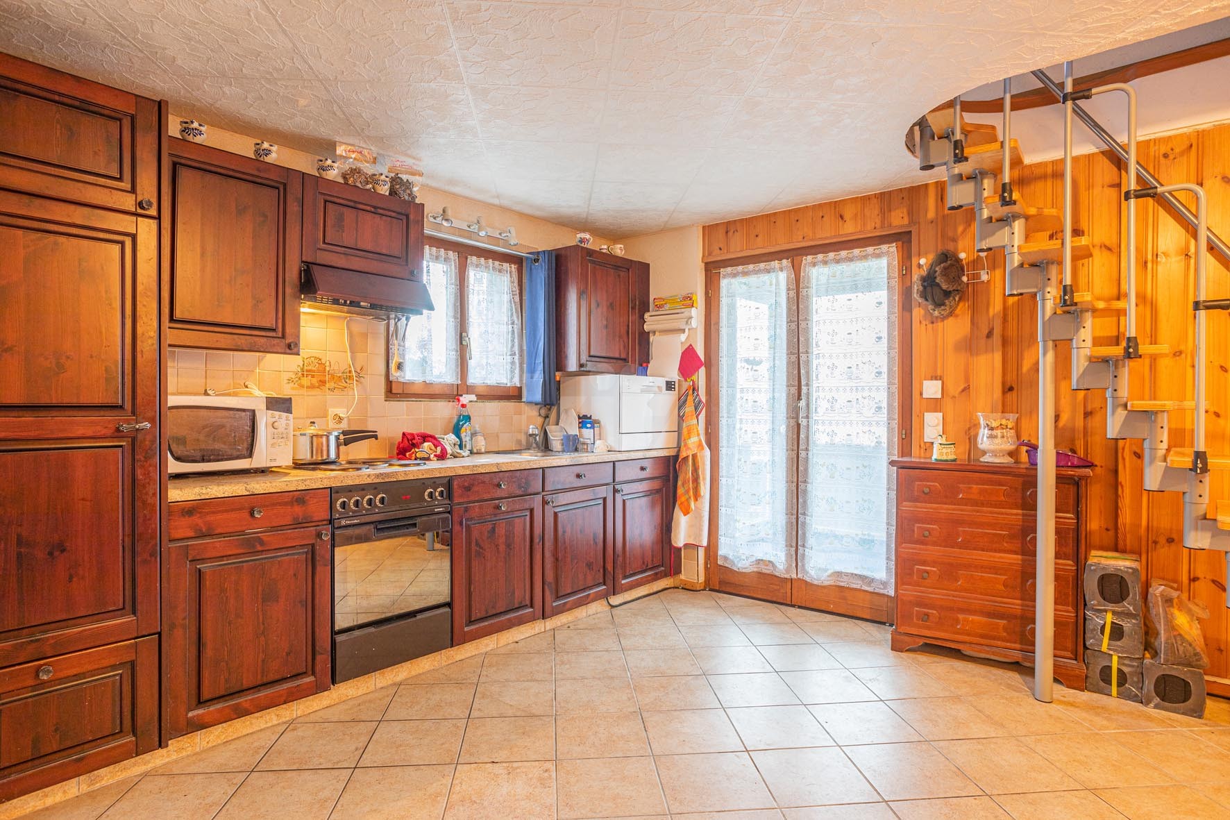 Beau chalet familial avec vue imprenable sur la plaine - 8