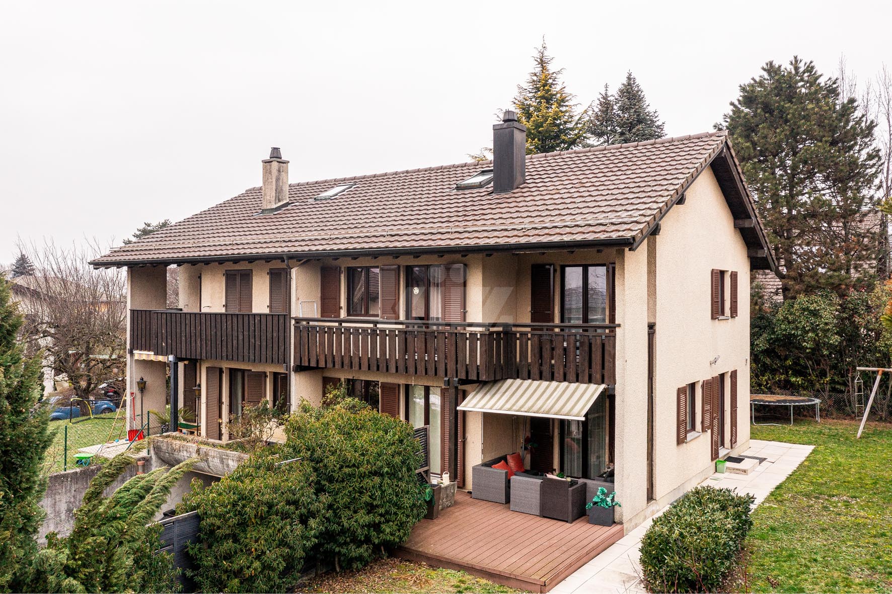 VENDU ! Charmante villa mitoyenne avec terrasse et jardin - 1