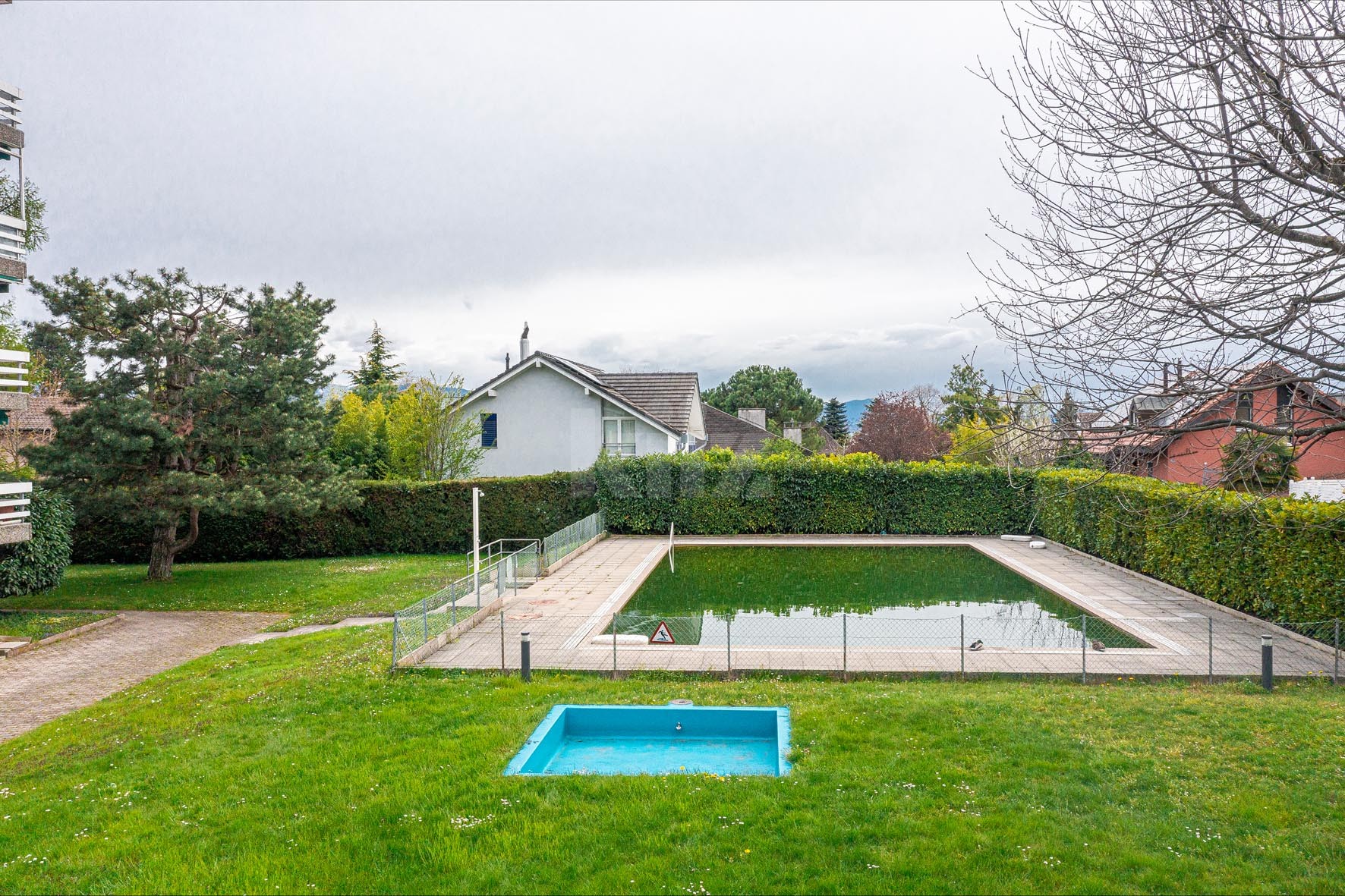 Bel appartement avec vue sur le Lac, piscine et sauna - 9