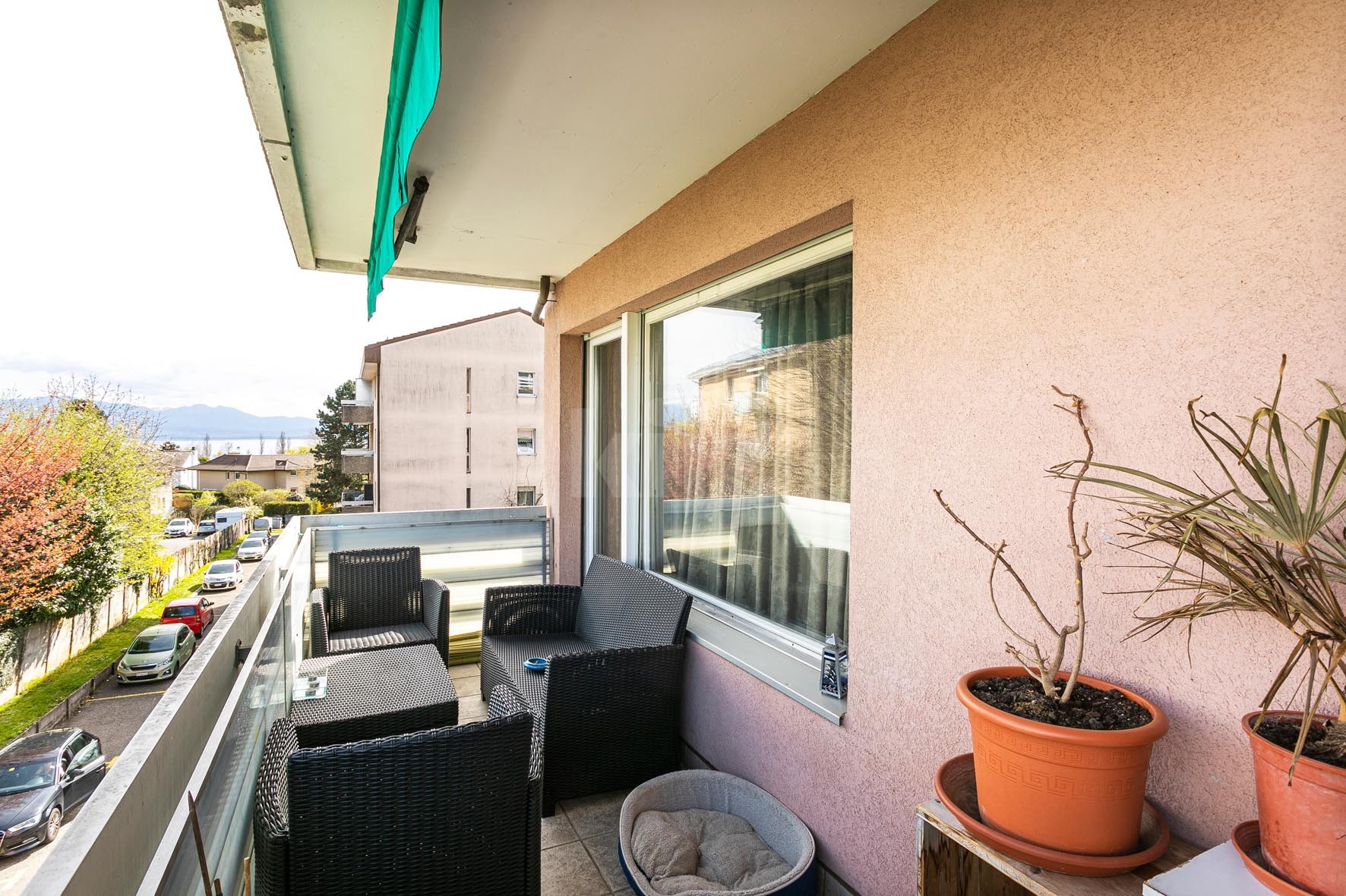 Bel appartement avec vue sur le Lac, piscine et sauna - 8