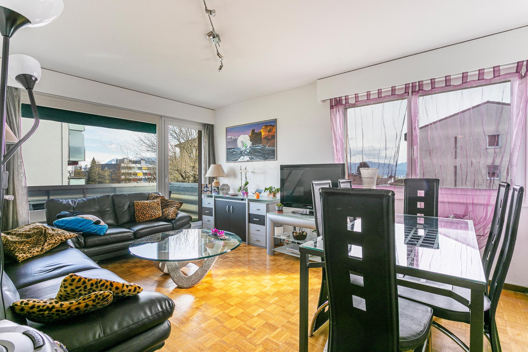 Bel appartement avec vue sur le Lac, piscine et sauna - 1