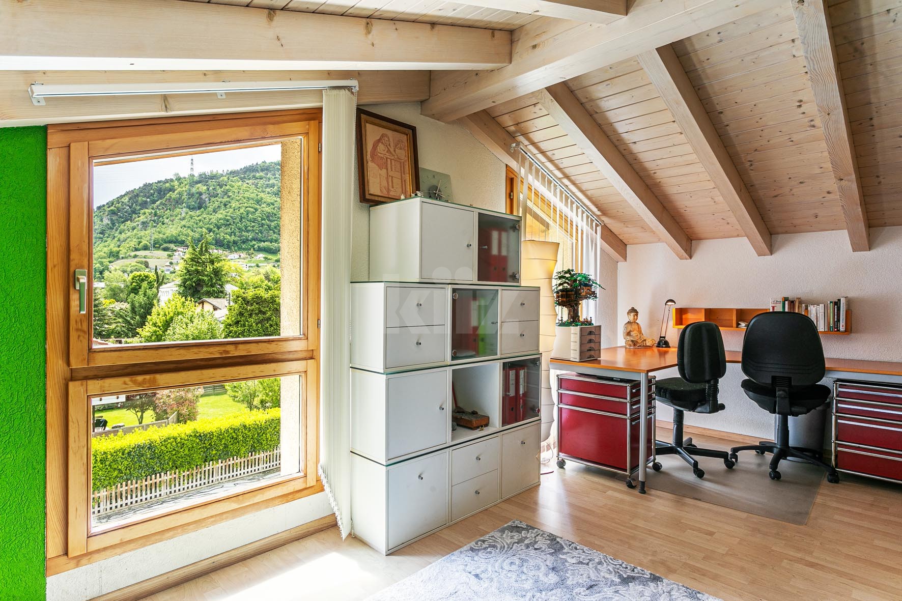 VENDU ! Beau duplex avec balcon et vue sur les montagnes - 11