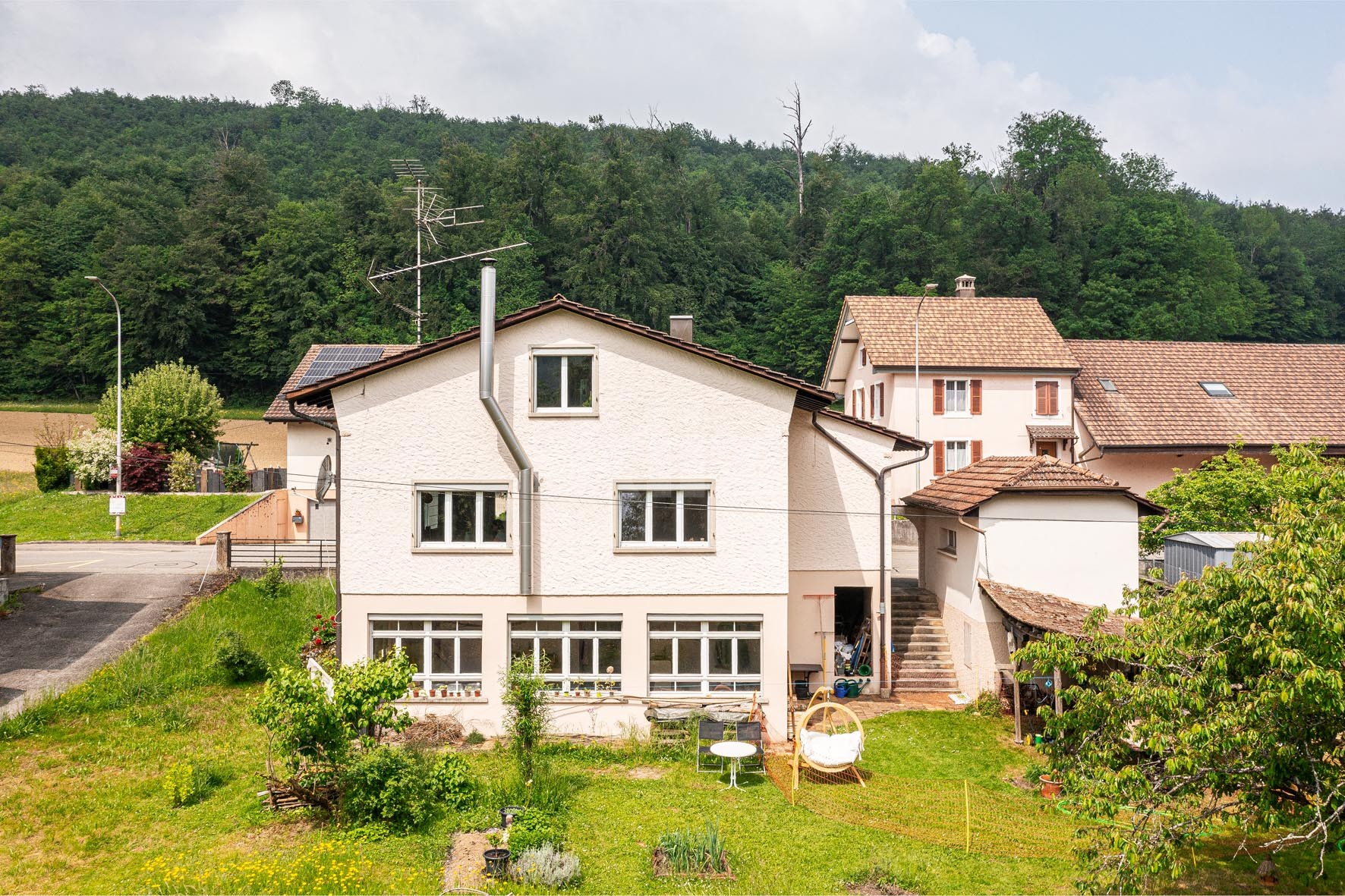 VENDU ! Villa familiale avec magnifique jardin bucolique - 12