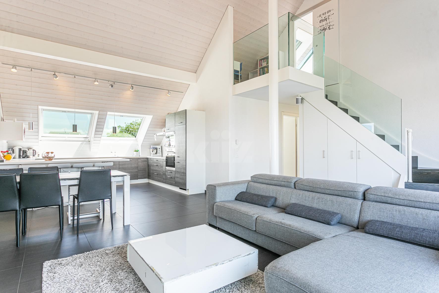 Beau duplex avec balcon et vue sur la campagne - 2