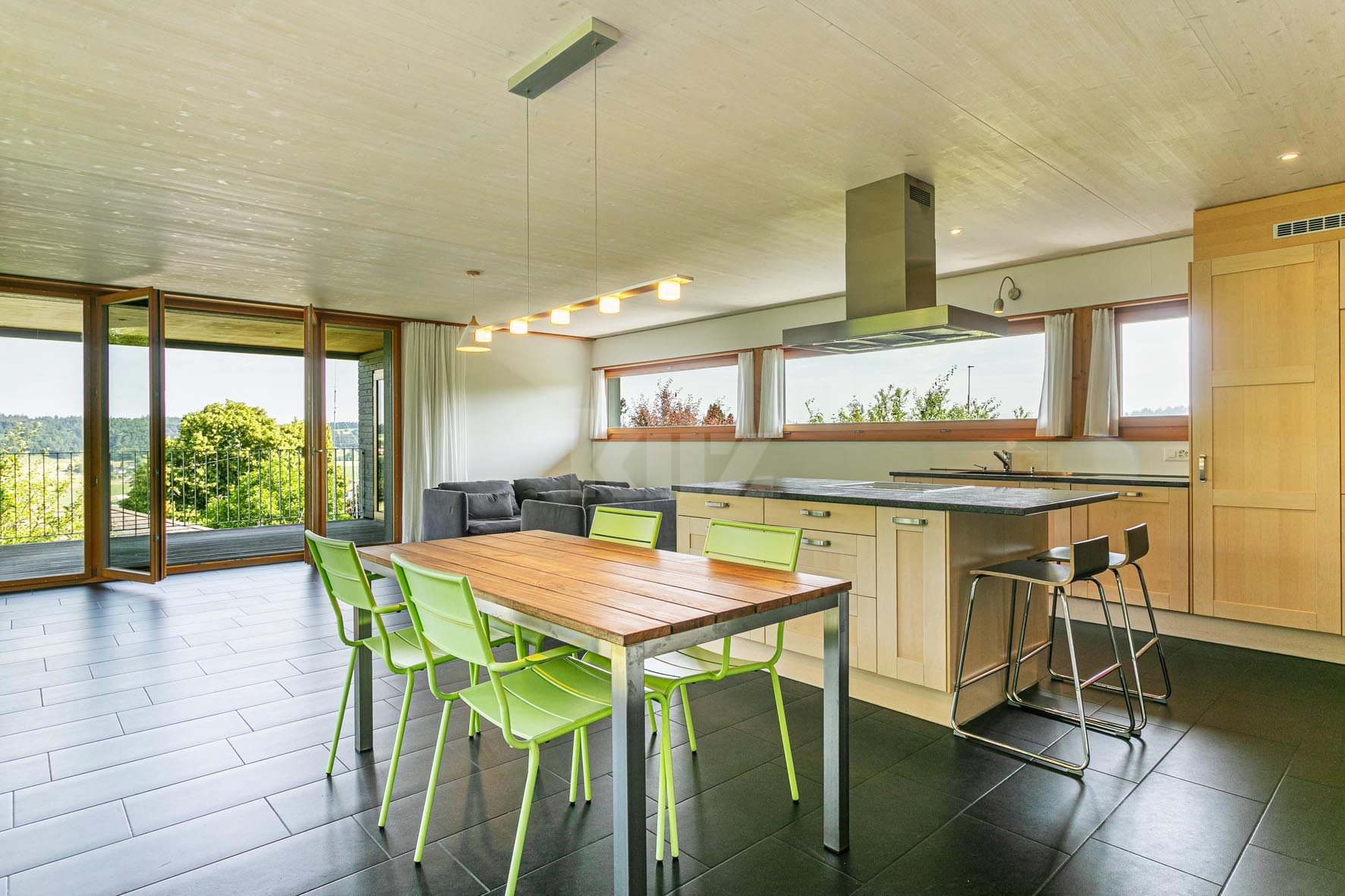 Superbe villa d'architecte avec jardin et terrasses - 1