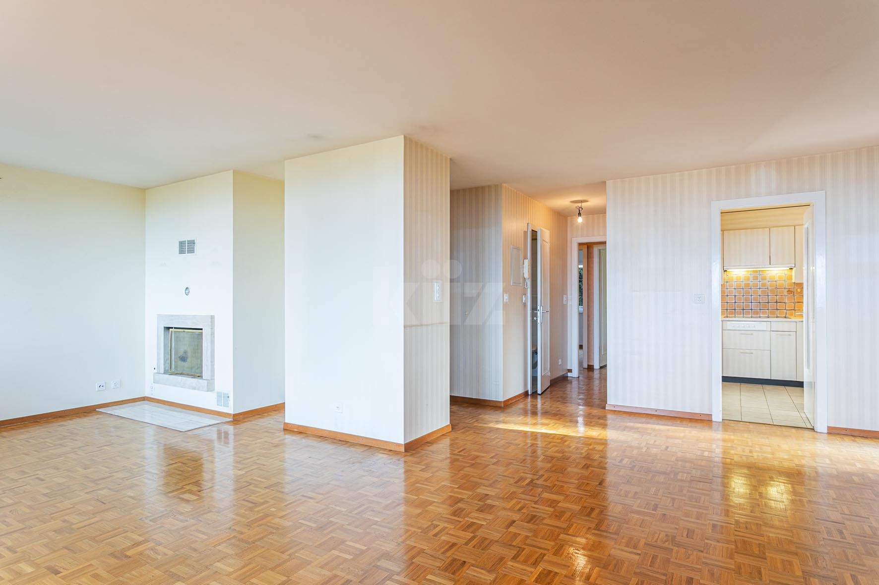 Bel appartement avec balcon et vue imprenable sur le Lac - 3