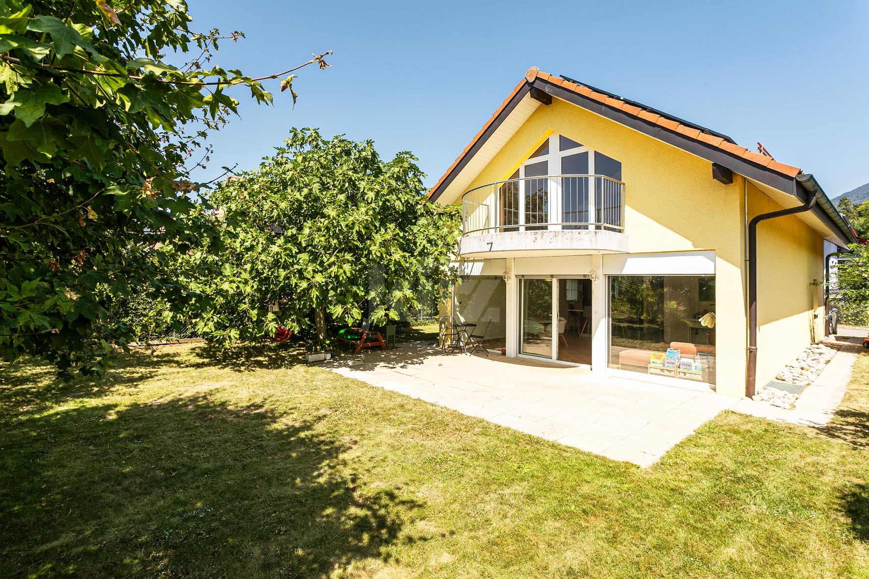Spacieuse villa individuelle avec joli jardin - 1