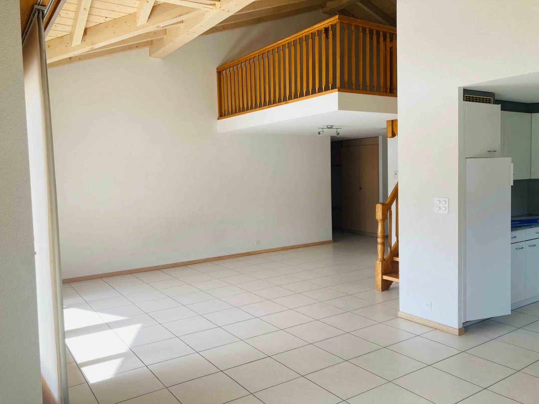 Très beau duplex avec balcon et vue sur les montagnes - 2