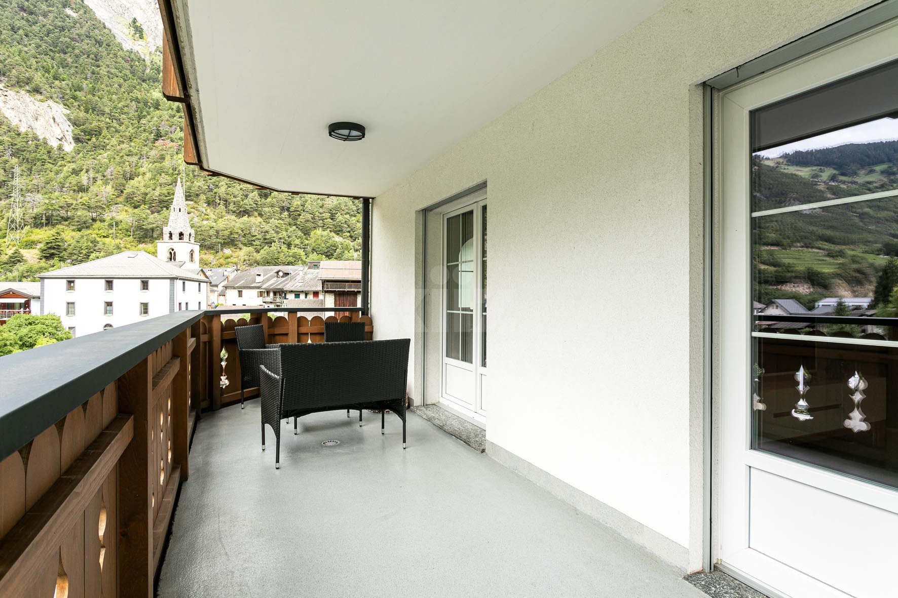 Bel appartement avec grand balcon au coeur des Alpes - 9