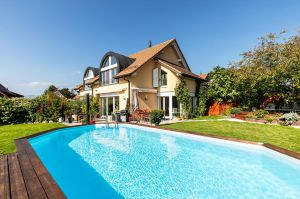Magnifique villa avec jardin, piscine et vue dégagée