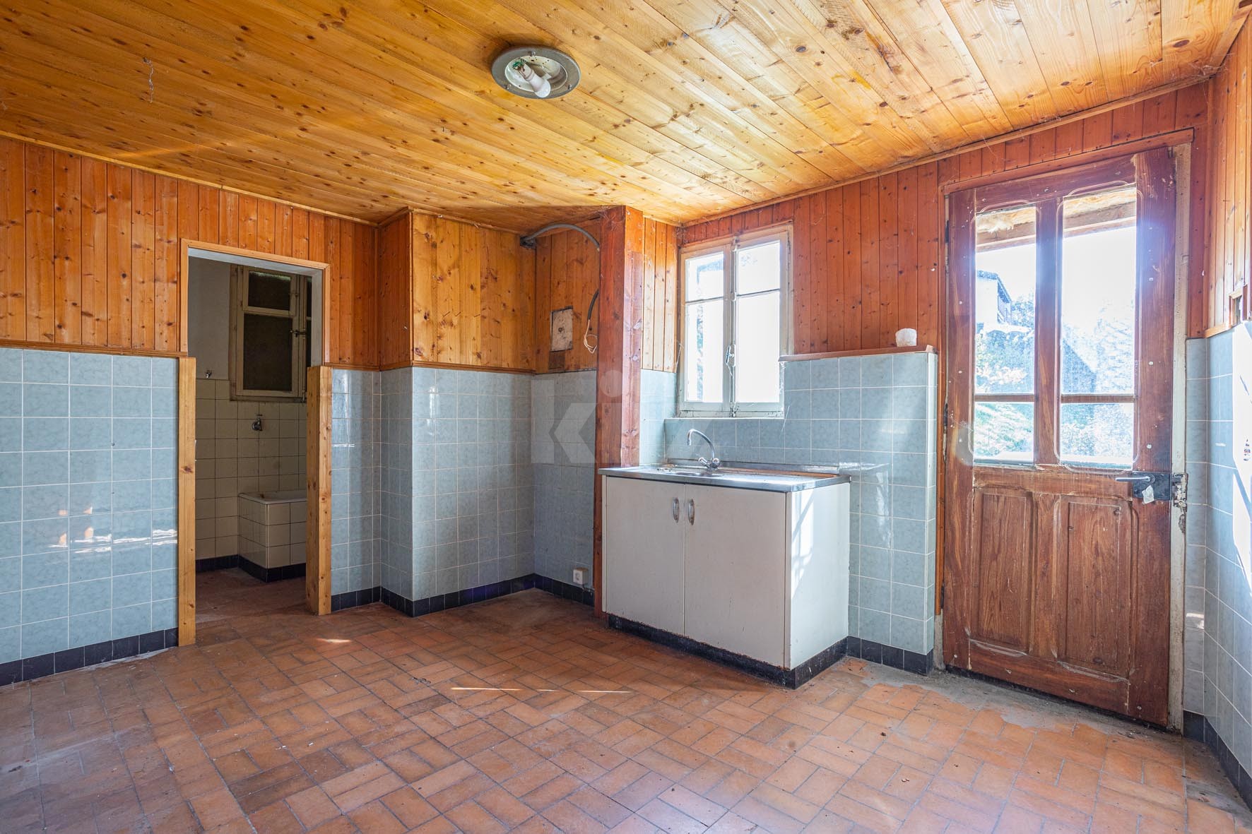 A rénover ! Charmante maison au grand potentiel - 7