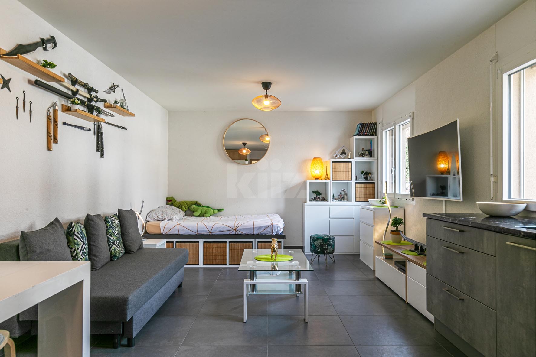 Beau studio moderne très bien situé - 3