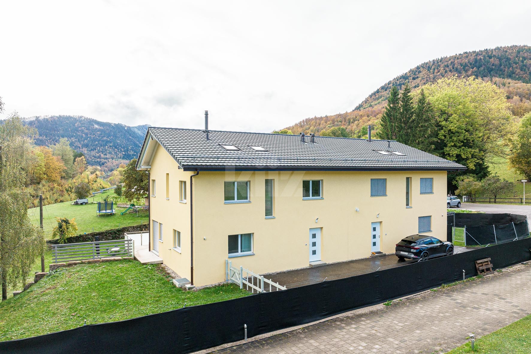 Belle maison récente avec terrasse, jardin et vue dégagée - 12