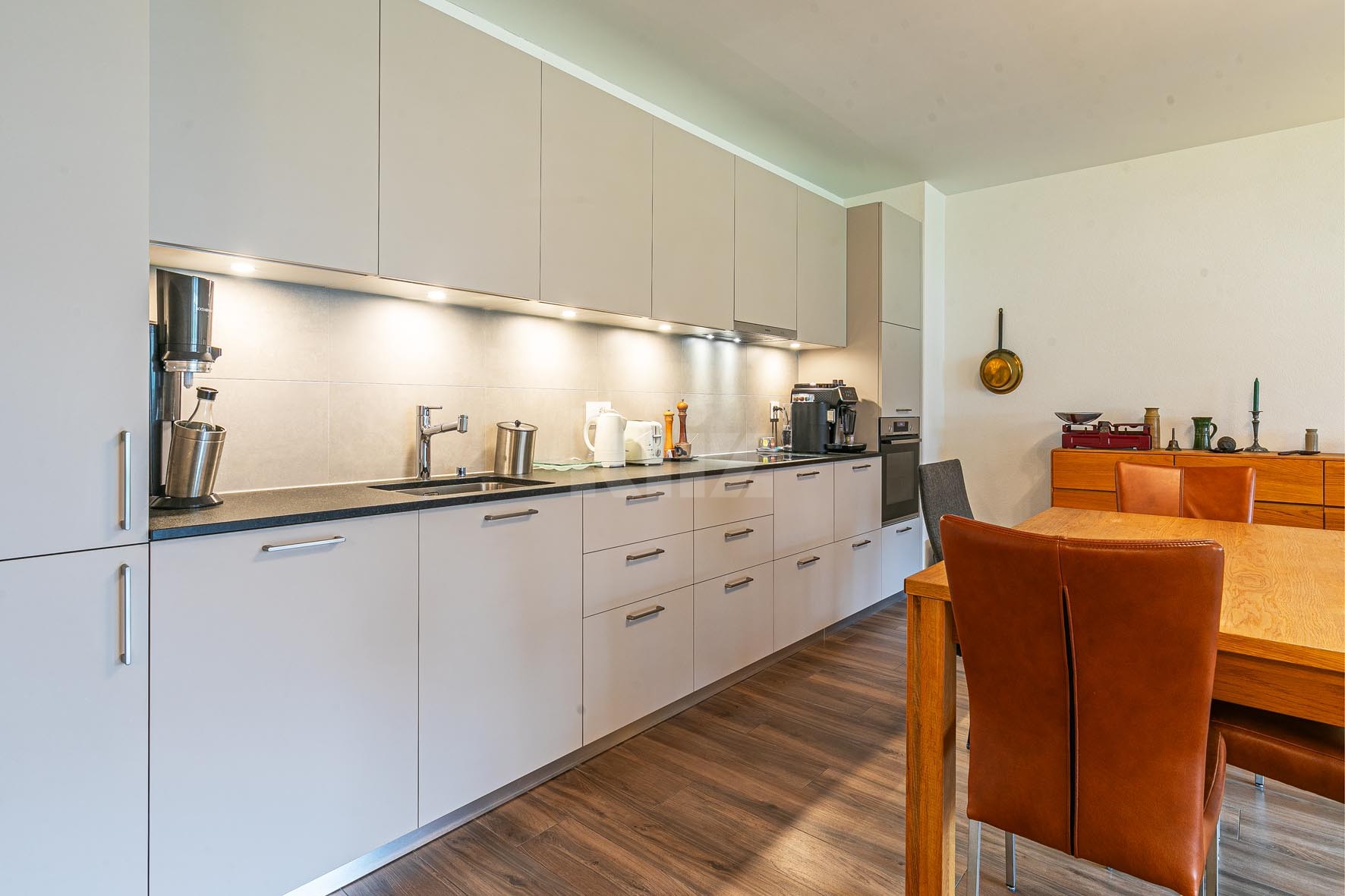 Magnifique appartement récent avec grand balcon - 4